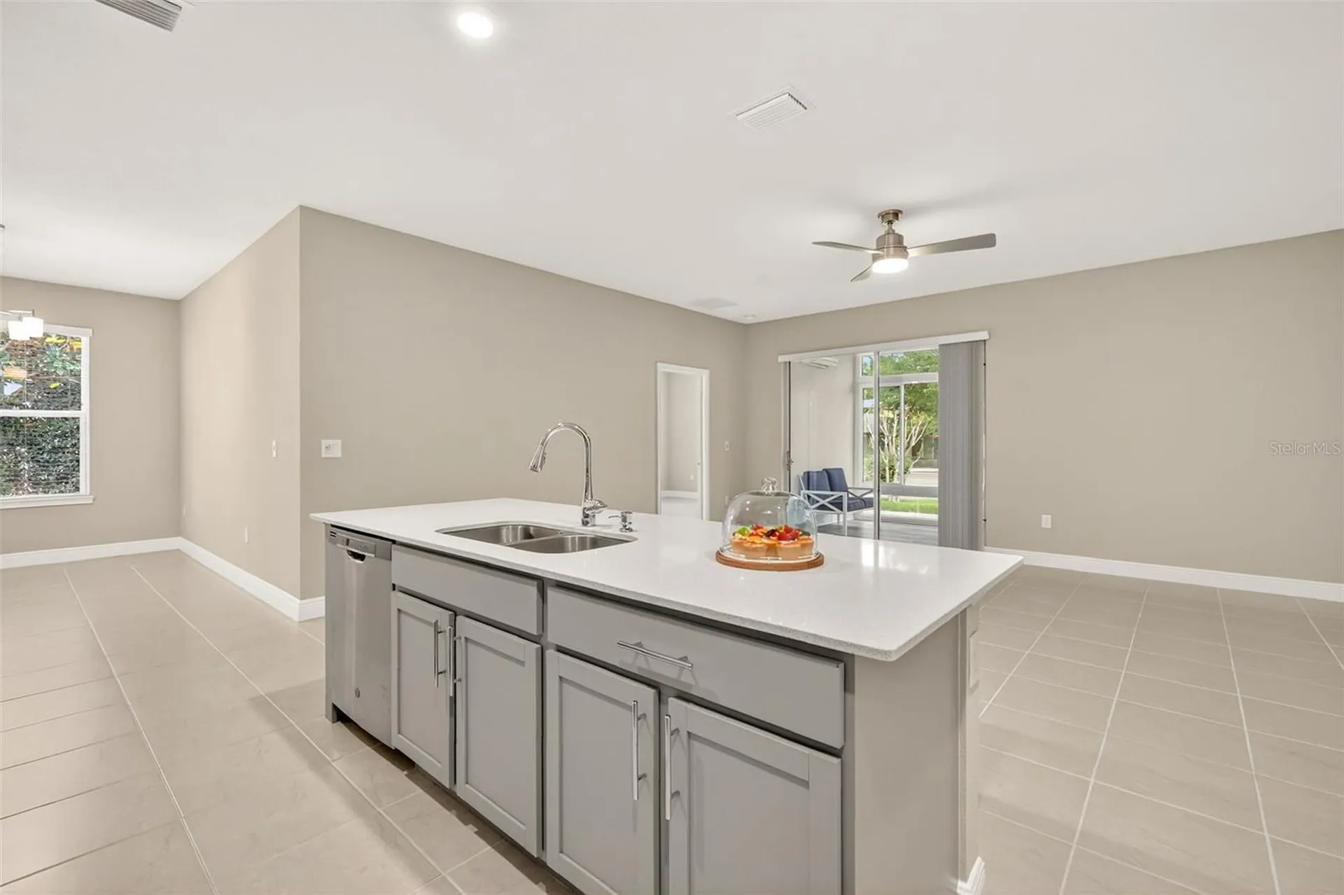 27203 White Plains Way Leesburg FL 34748