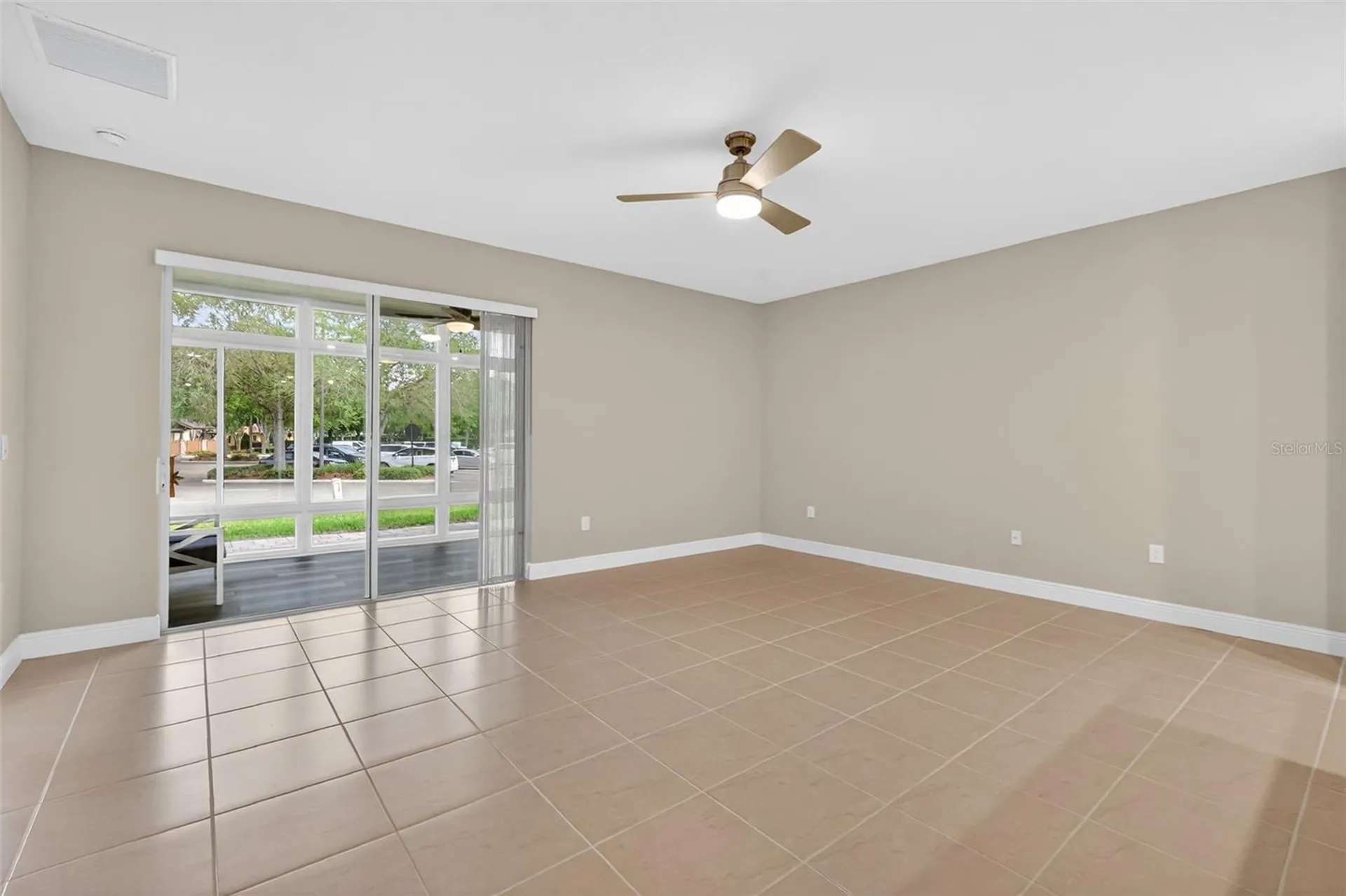 27203 White Plains Way Leesburg FL 34748