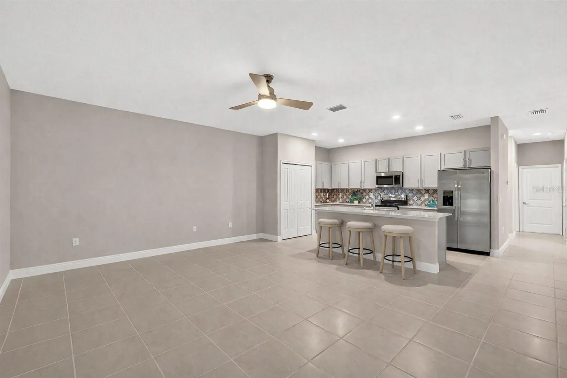 27203 White Plains Way Leesburg FL 34748