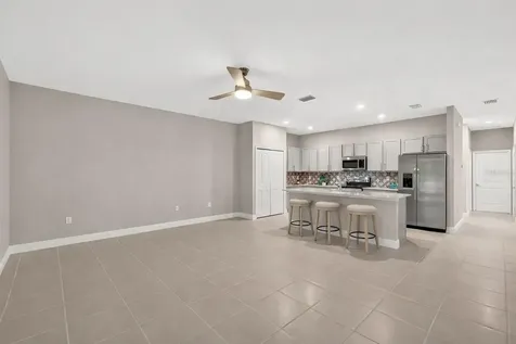 27203 White Plains Way Leesburg FL 34748