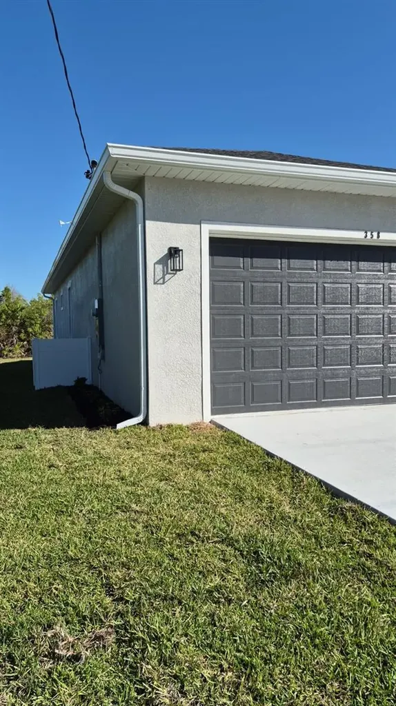 122 Naomi Place Rotonda West FL 33947