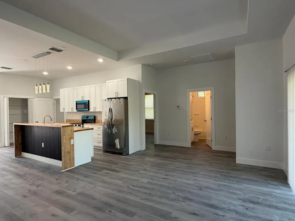 122 Naomi Place Rotonda West FL 33947