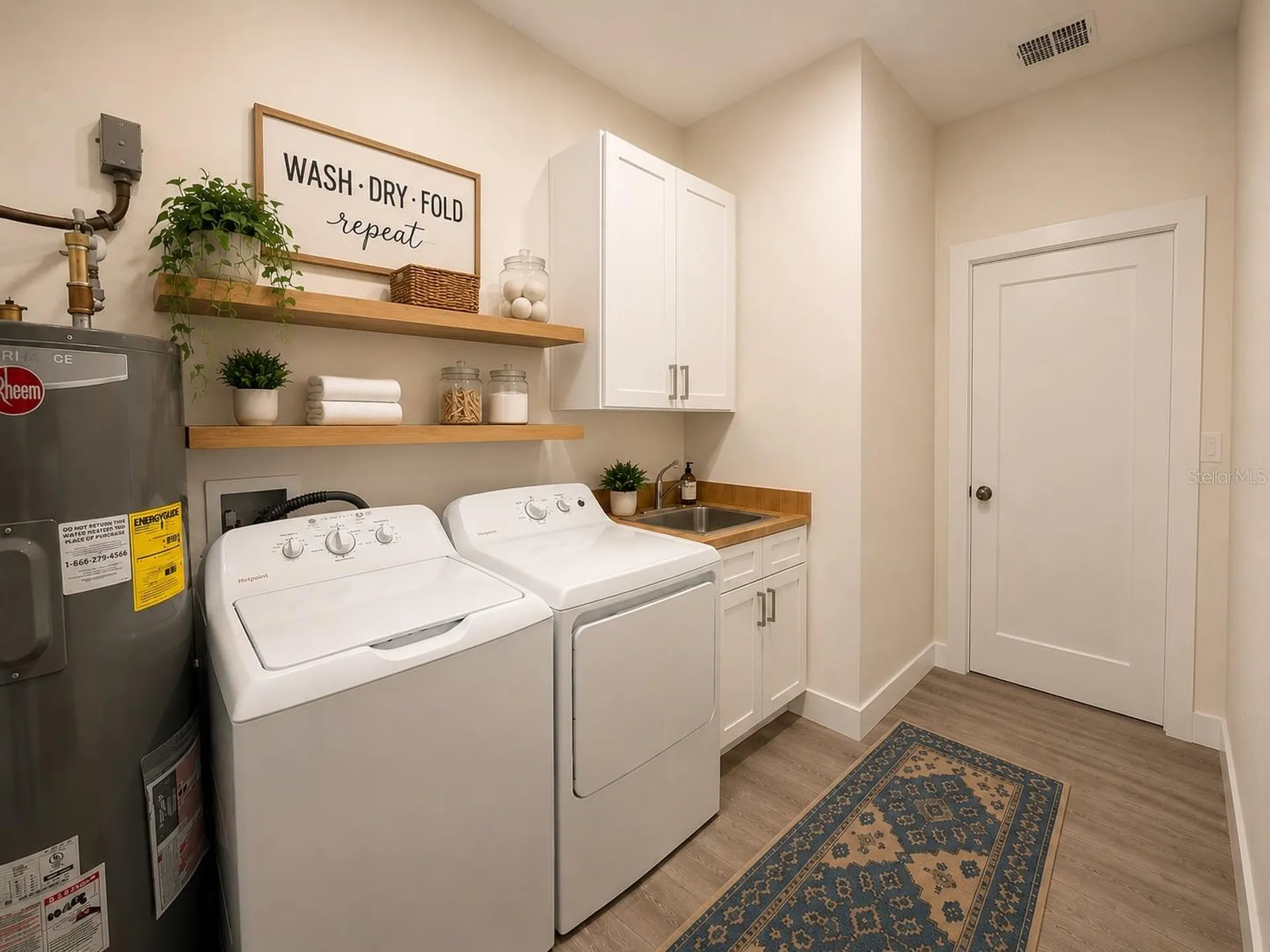 122 Naomi Place Rotonda West FL 33947