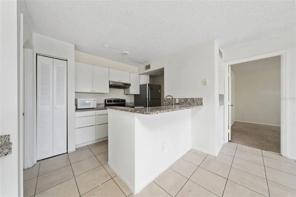 2201 Key West Court Kissimmee FL 34741