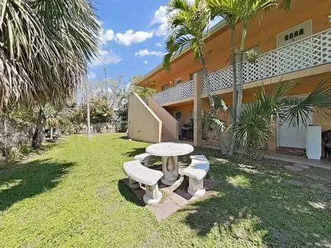 206 22nd Avenue Indian Rocks Beach FL 33785