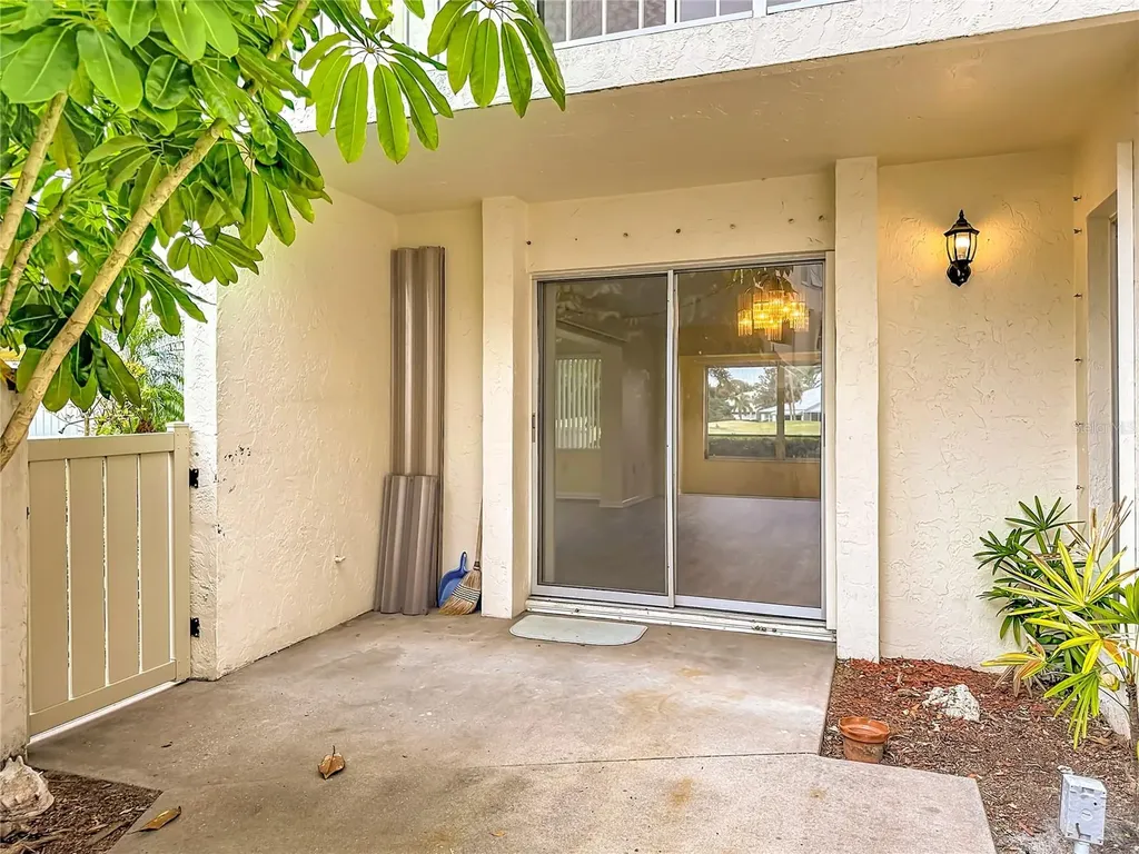 760 Village Circle Venice FL 34292