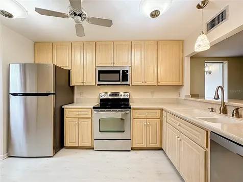 760 Village Circle Venice FL 34292