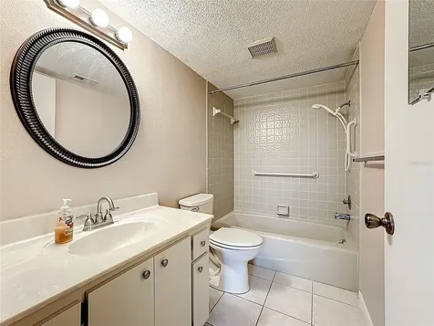 760 Village Circle Venice FL 34292