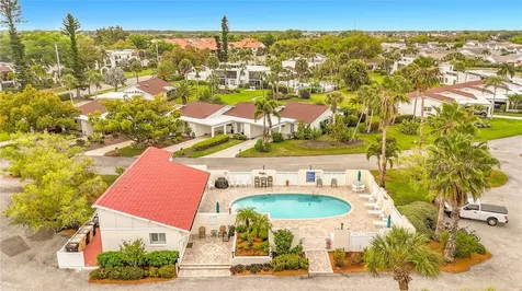 760 Village Circle Venice FL 34292