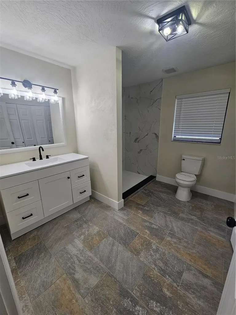 567 School Street Bronson FL 32621