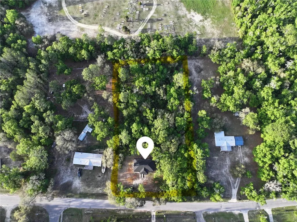 567 School Street Bronson FL 32621