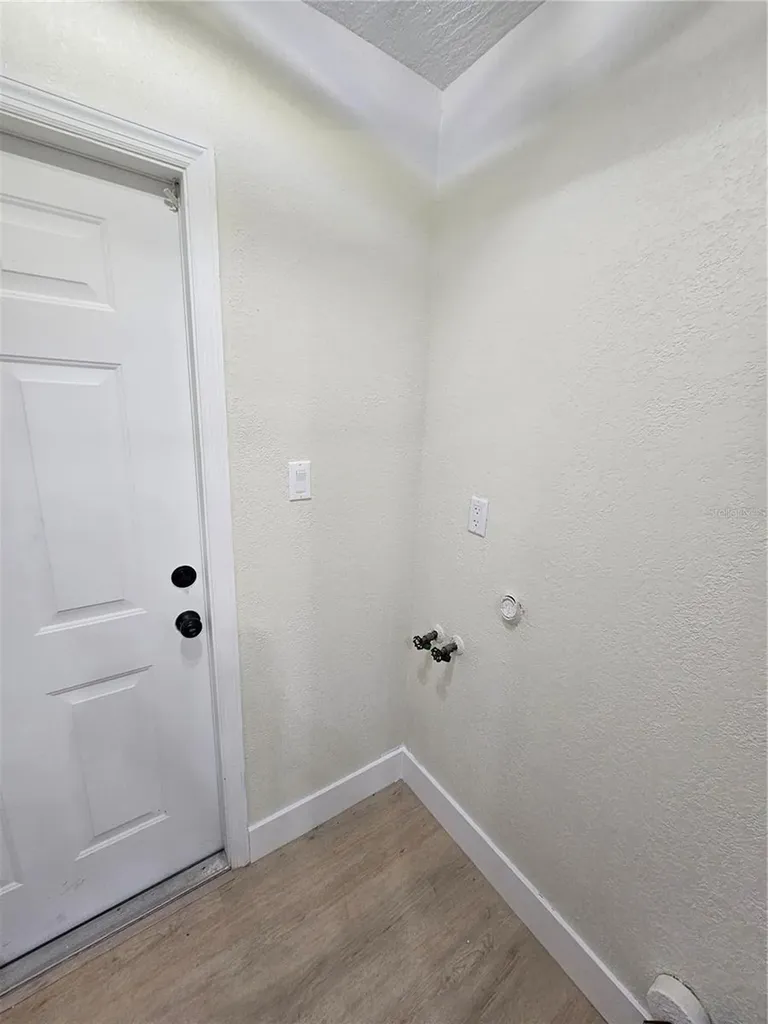 567 School Street Bronson FL 32621