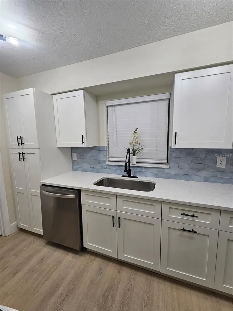 567 School Street Bronson FL 32621