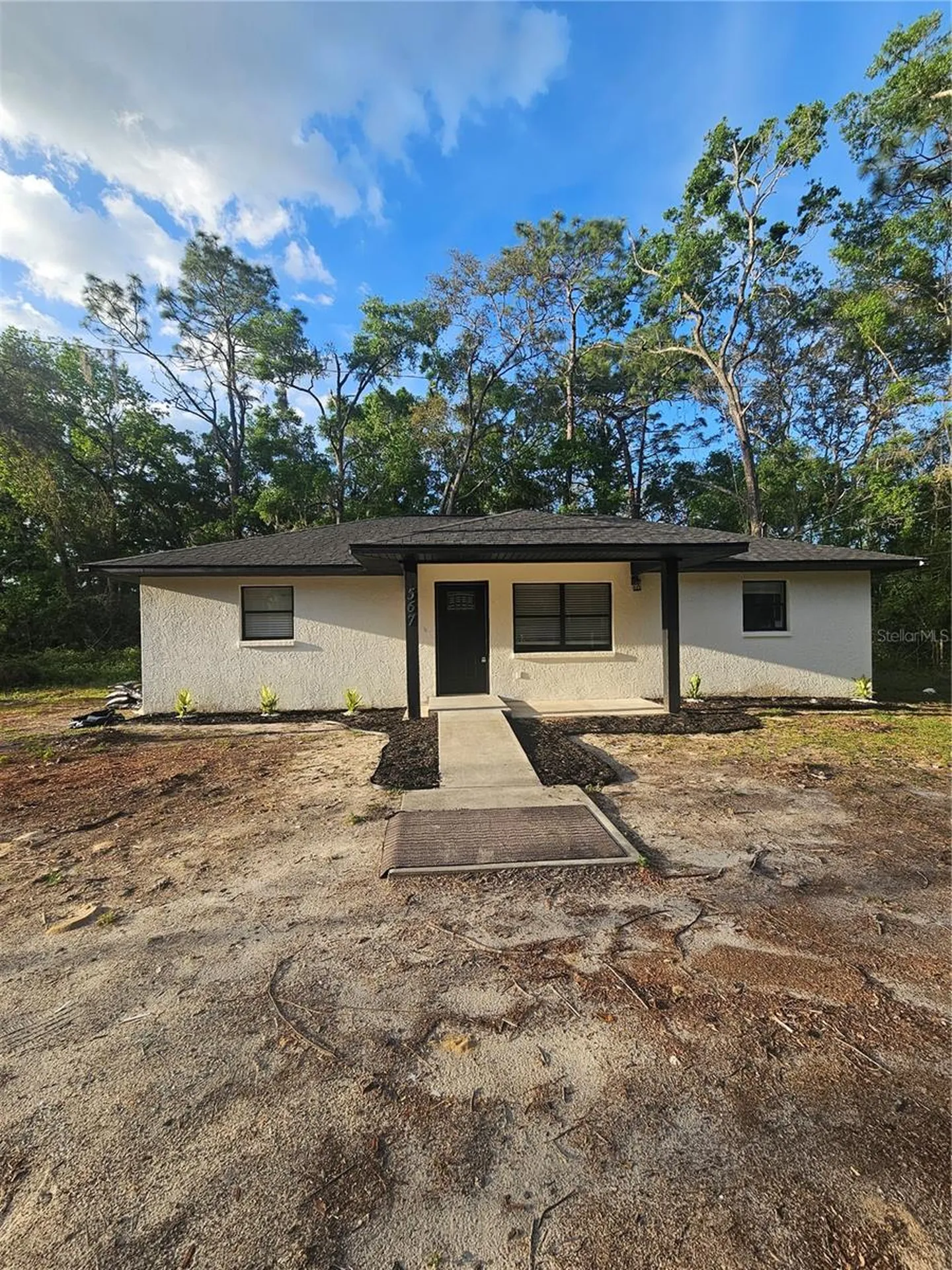 567 School Street Bronson FL 32621