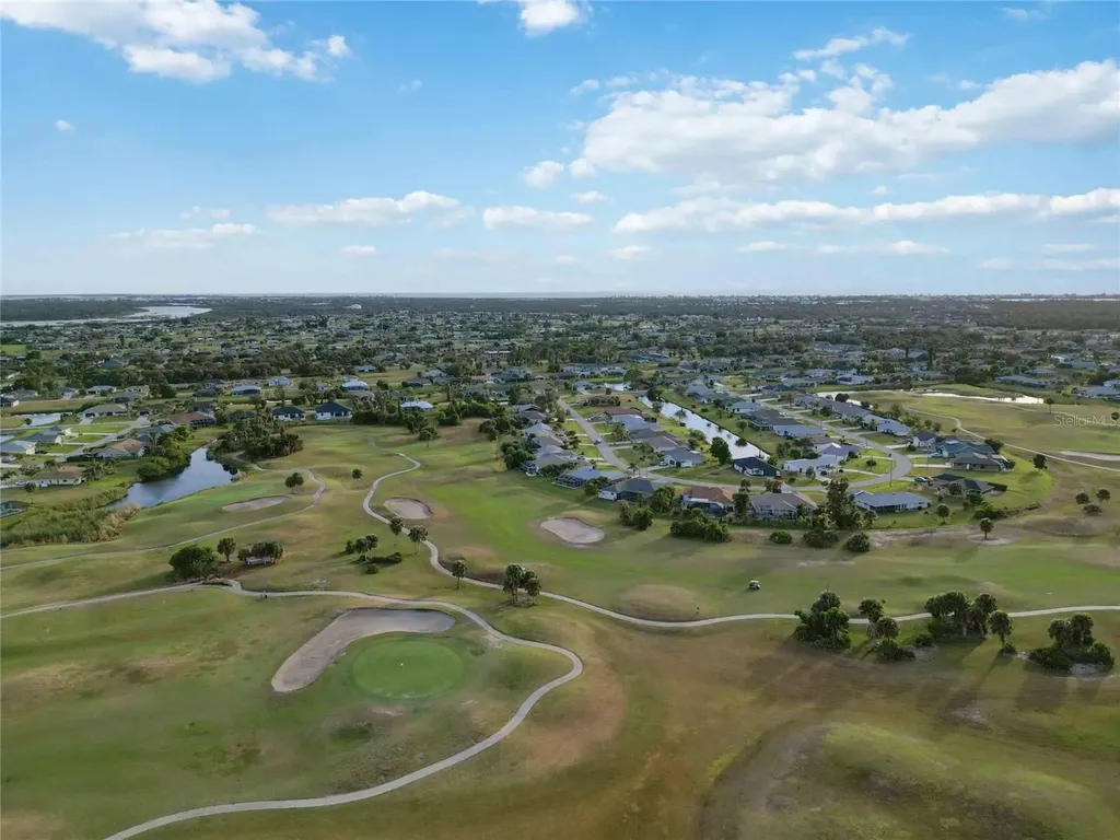 36 Bunker Circle Rotonda West FL 33947