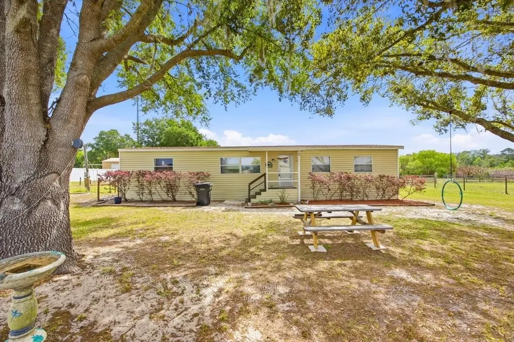 1840 Pearce Road Polk City FL 33868