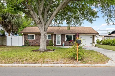 4504 Dreisler Street Tampa FL 33634