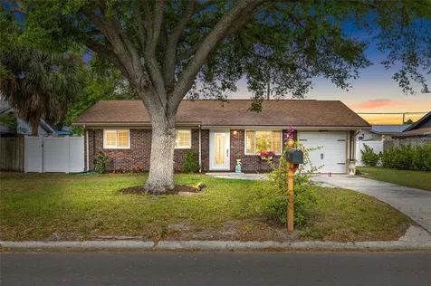4504 Dreisler Street Tampa FL 33634