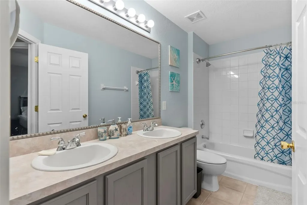 215 Gleneagles Drive Davenport FL 33897