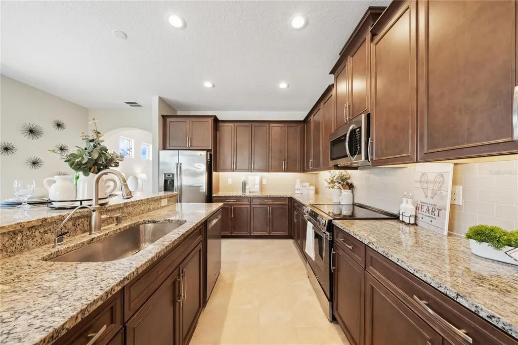 1110 Umbria Lane St Cloud FL 34771
