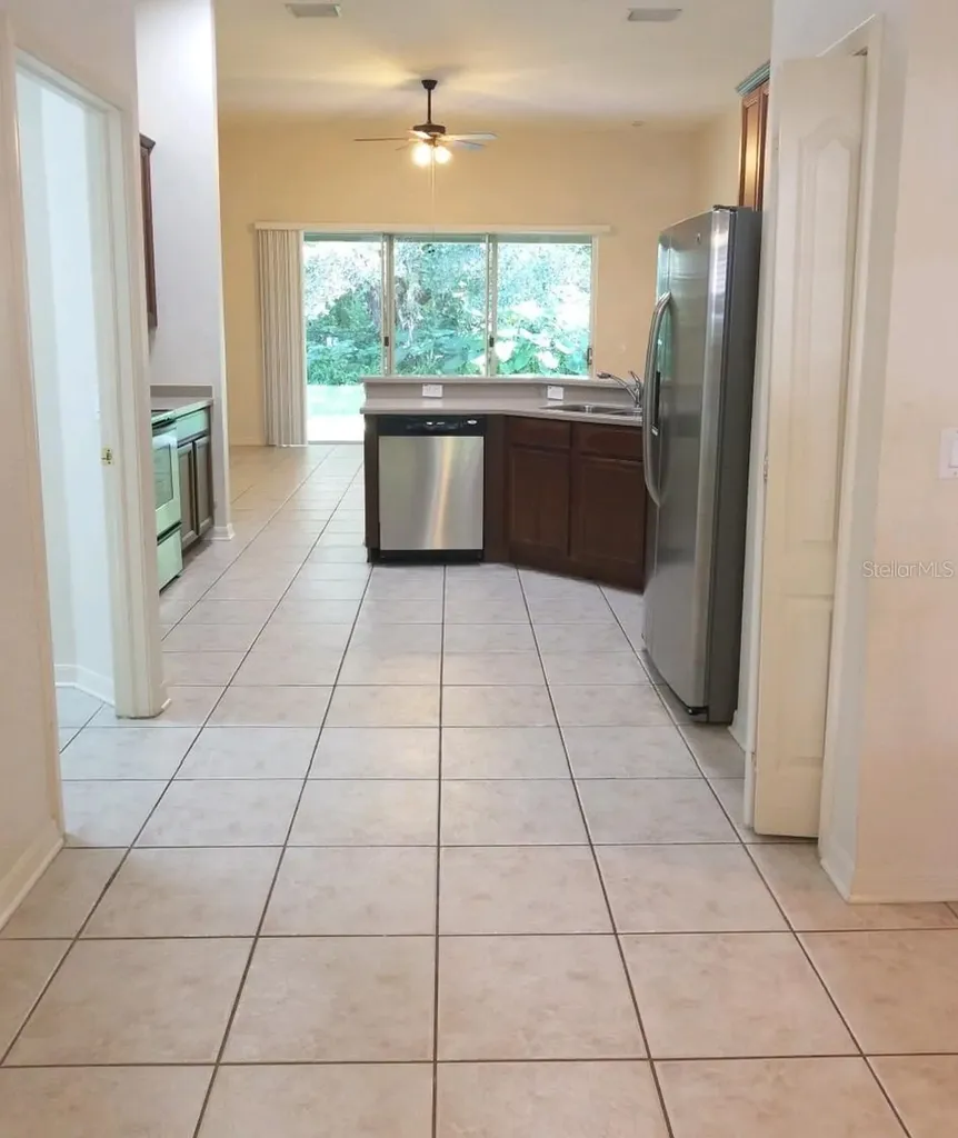 206 Ronja Lane Valrico FL 33594