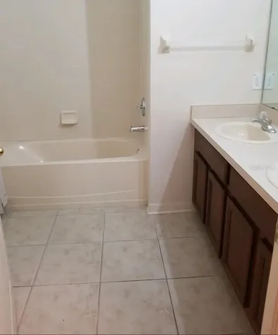 206 Ronja Lane Valrico FL 33594