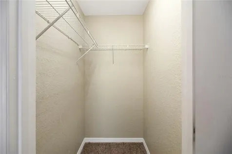305 W Fountain Street Fruitland Park FL 34731