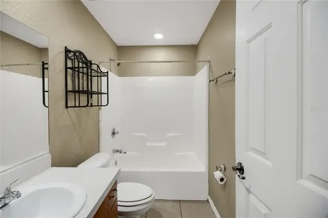 305 W Fountain Street Fruitland Park FL 34731