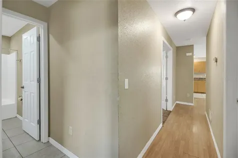 305 W Fountain Street Fruitland Park FL 34731