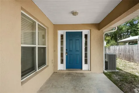 305 W Fountain Street Fruitland Park FL 34731