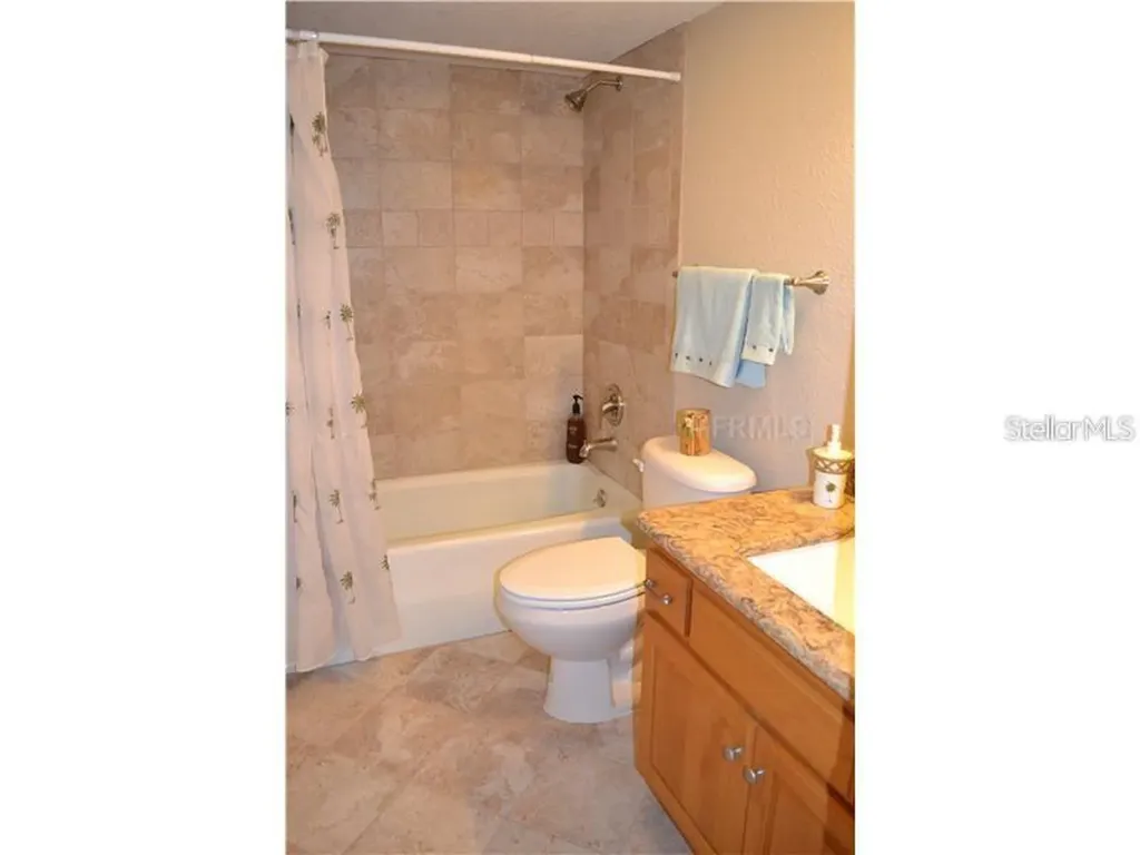 10380 Carrollwood Lane Tampa FL 33618