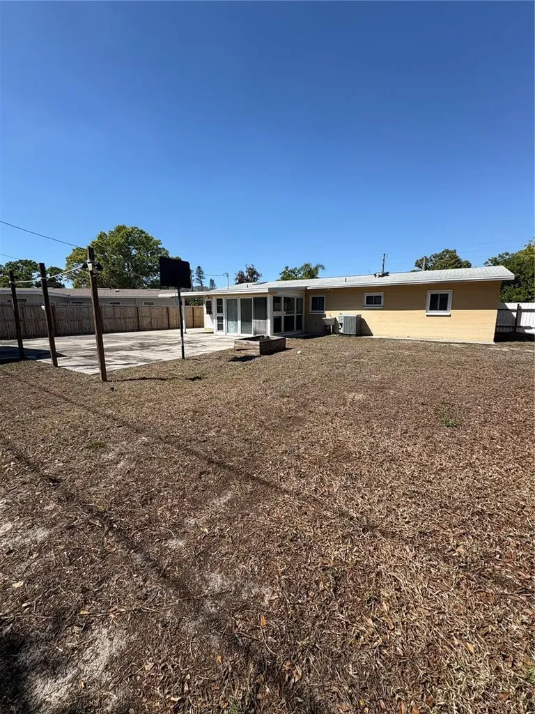 218 Lewis Boulevard SE St Petersburg FL 33705