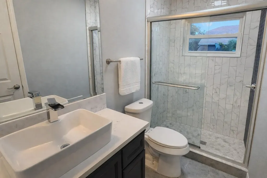1105 Connecticut Road Tarpon Springs FL 34689