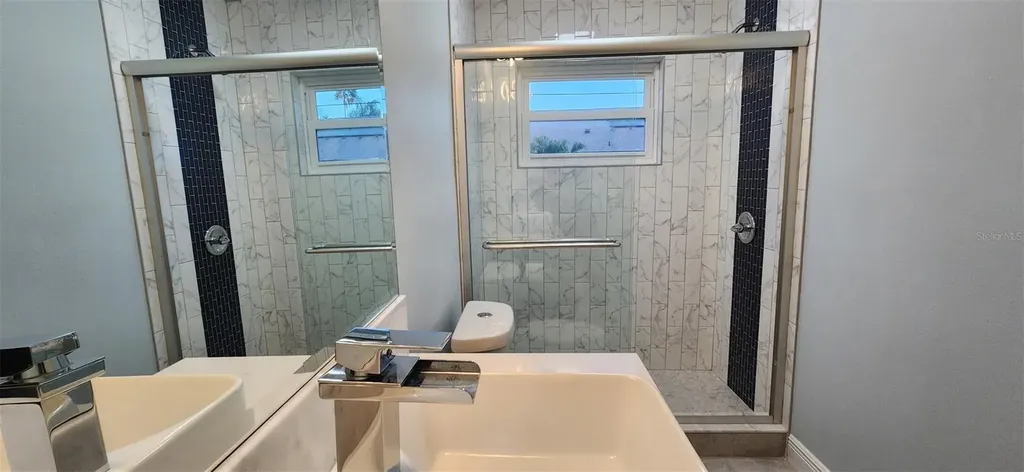 1105 Connecticut Road Tarpon Springs FL 34689