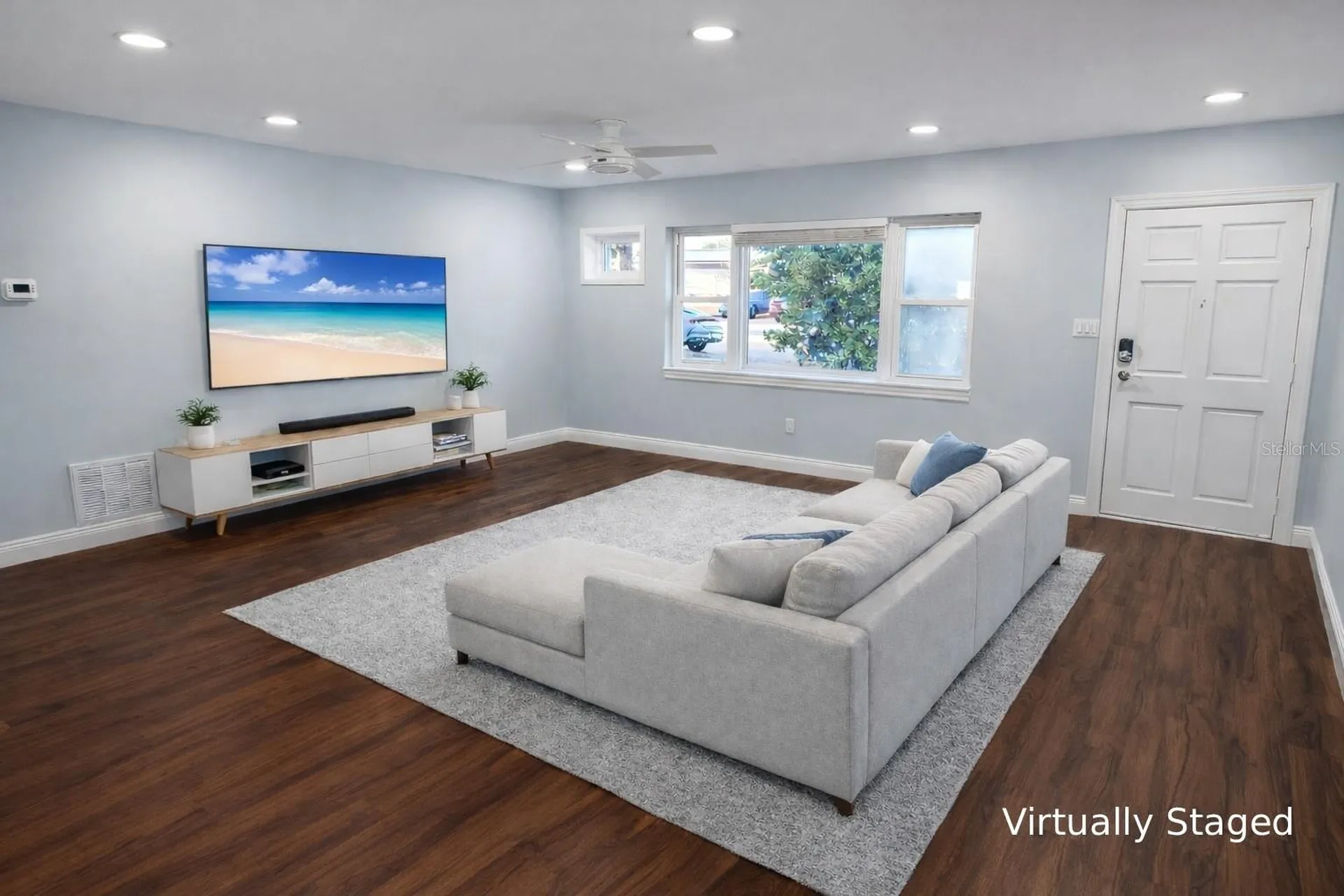 1105 Connecticut Road Tarpon Springs FL 34689