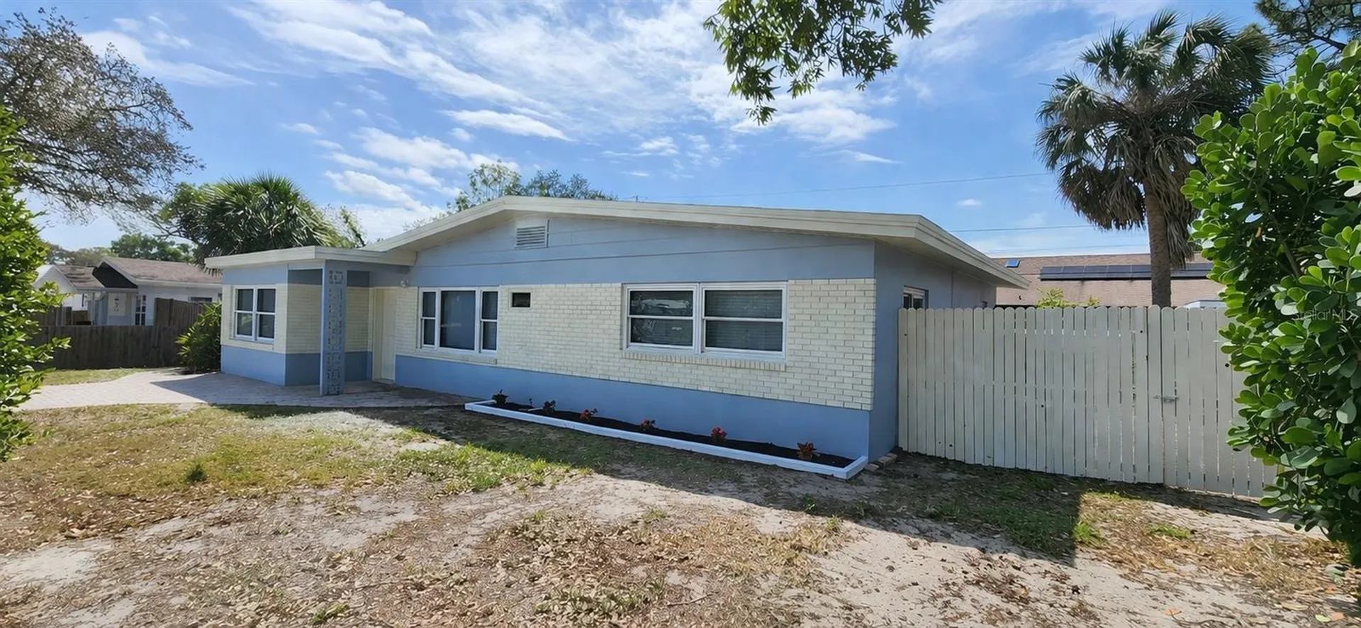 1105 Connecticut Road Tarpon Springs FL 34689