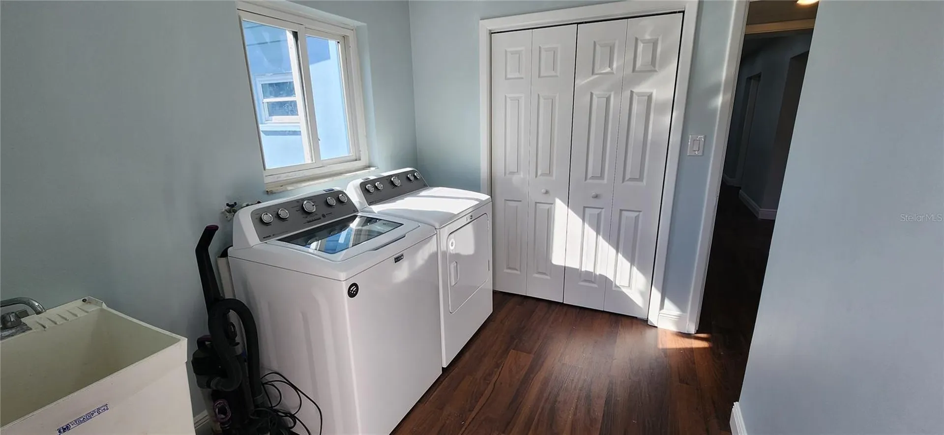 1105 Connecticut Road Tarpon Springs FL 34689