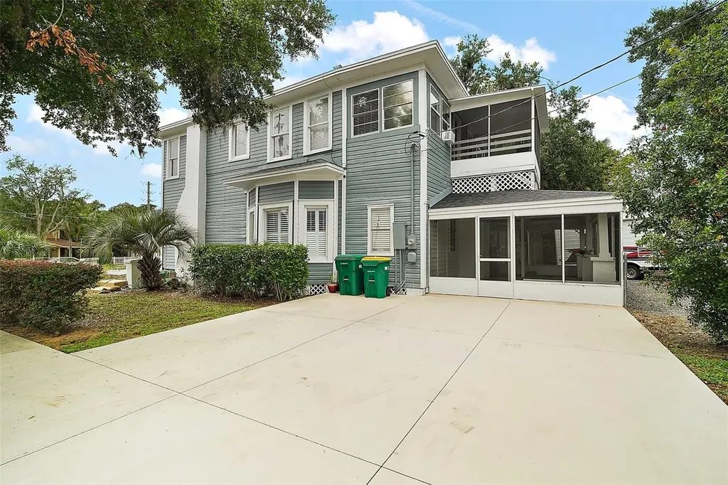 427 S Grove Street Eustis FL 32726