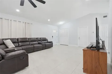783 S Atmore Circle Deltona FL 32725