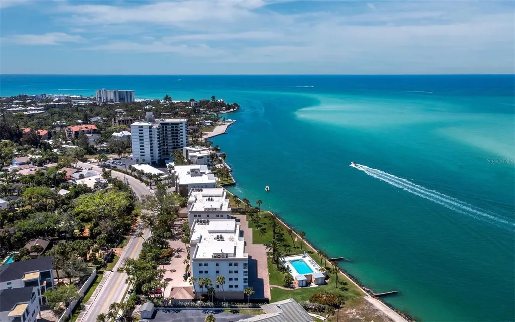 4712 Ocean Boulevard Sarasota FL 34242