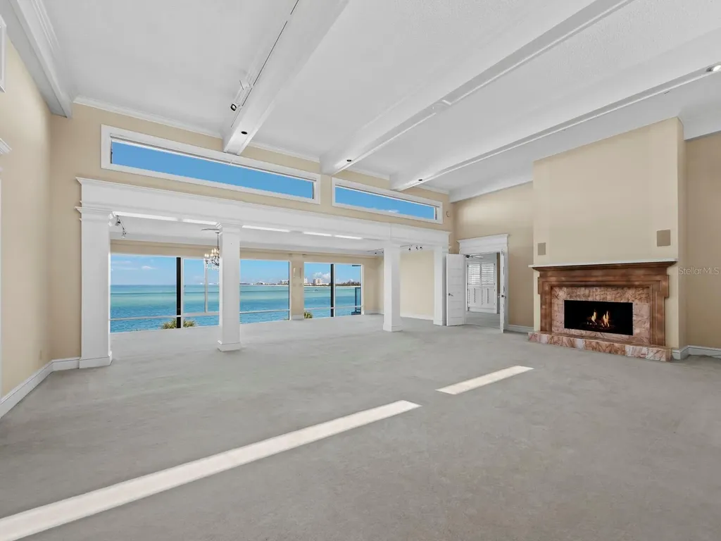 4712 Ocean Boulevard Sarasota FL 34242