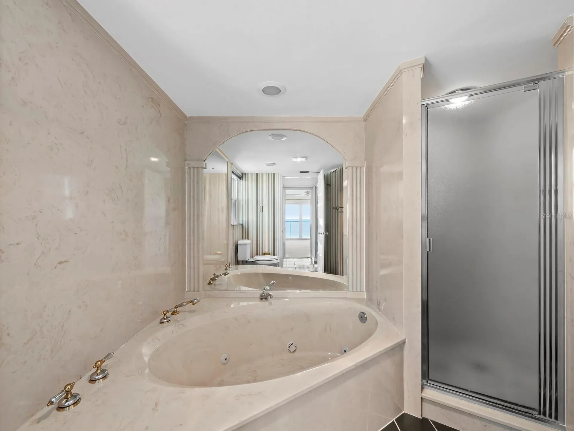 4712 Ocean Boulevard Sarasota FL 34242