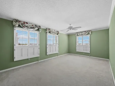 4712 Ocean Boulevard Sarasota FL 34242