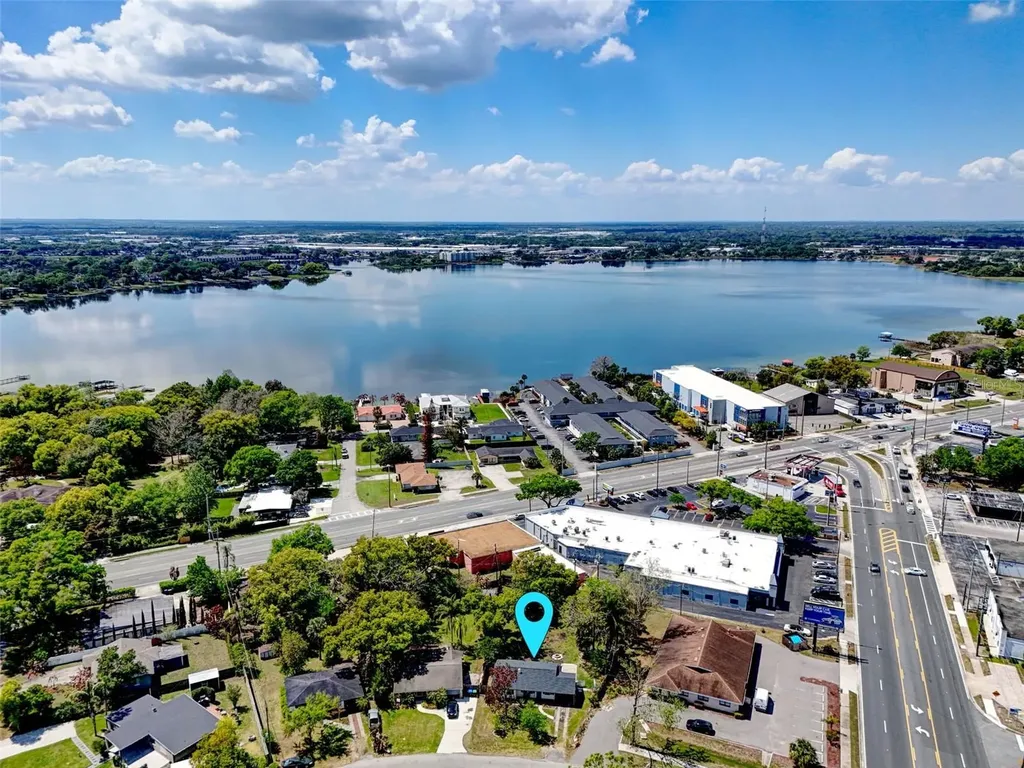 4370 Shorecrest Drive Orlando FL 32804