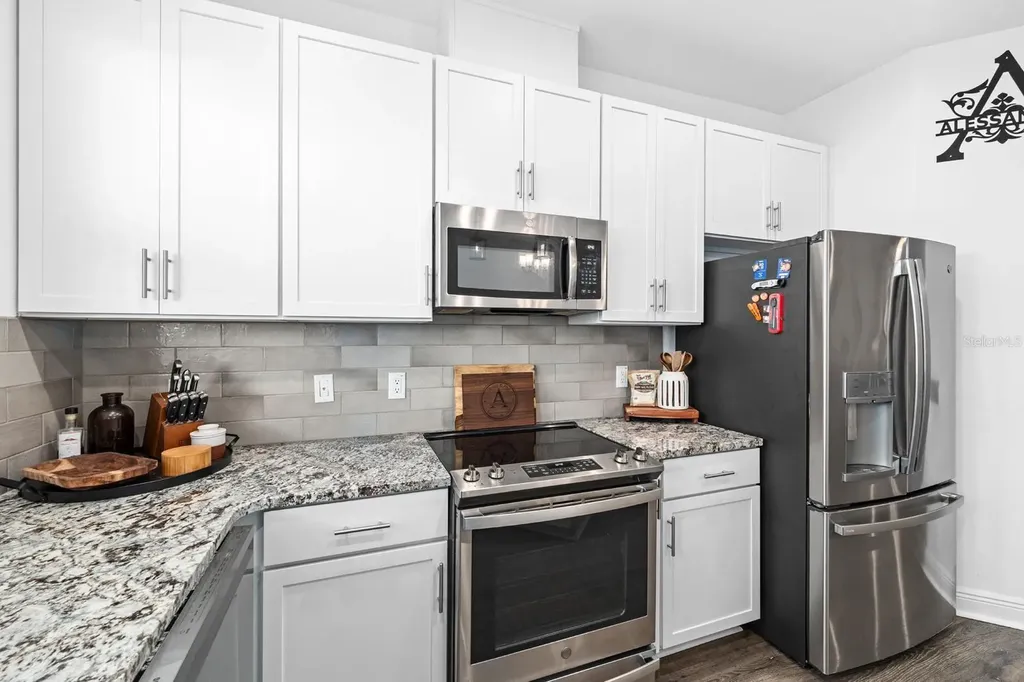 2444 Foggy Creek Circle Clearwater FL 33764