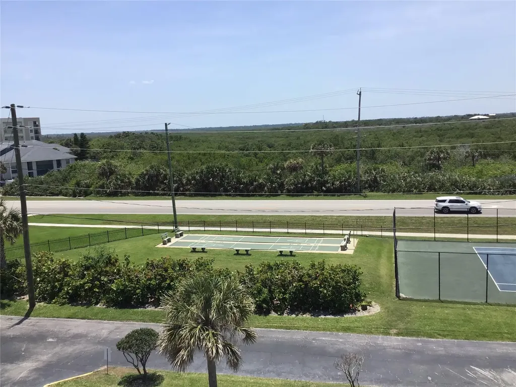 4849 Saxon New Smyrna Beach FL 32169