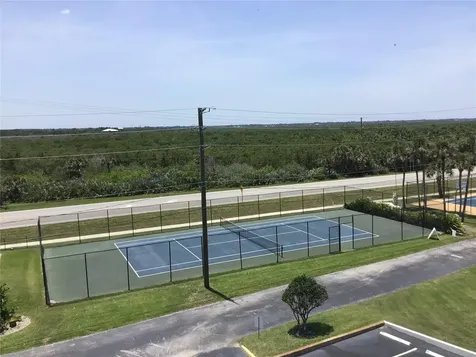 4849 Saxon New Smyrna Beach FL 32169