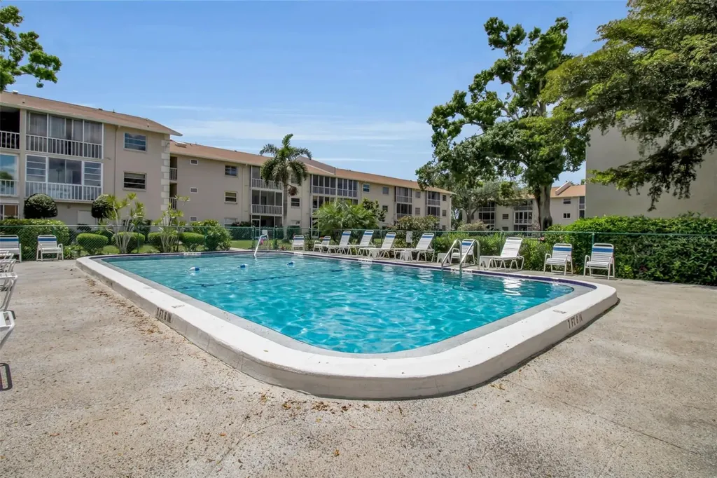 3987 Maceachen Boulevard Sarasota FL 34233