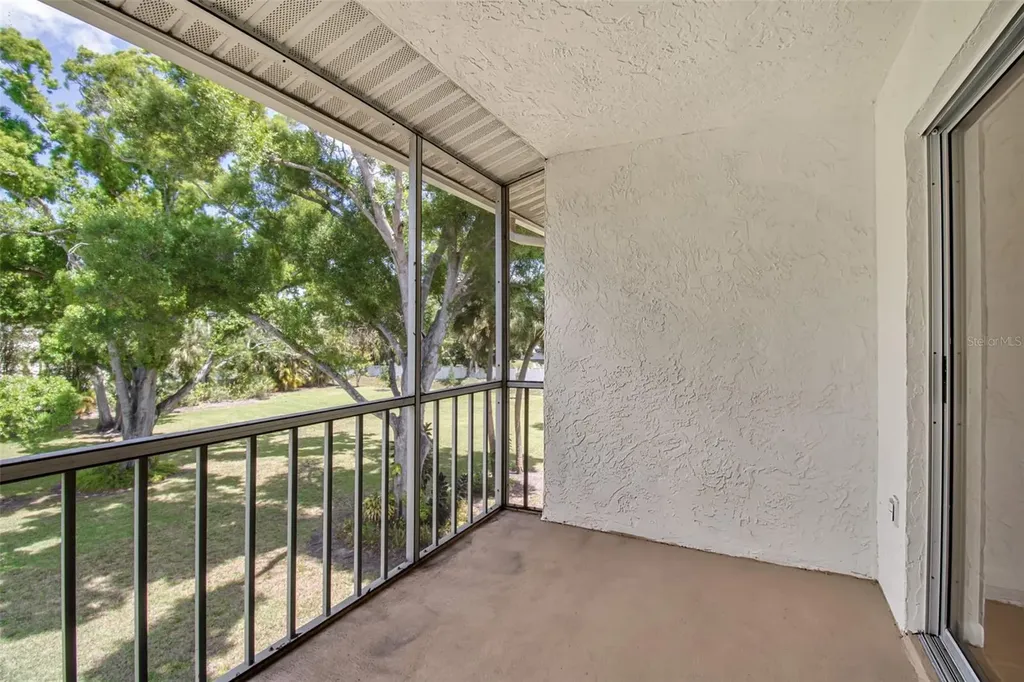 3987 Maceachen Boulevard Sarasota FL 34233