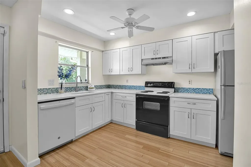 3987 Maceachen Boulevard Sarasota FL 34233